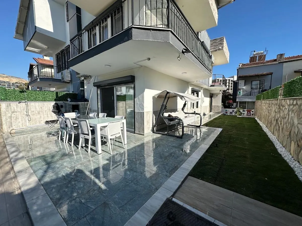 Villa With Private Pool Kuşadası